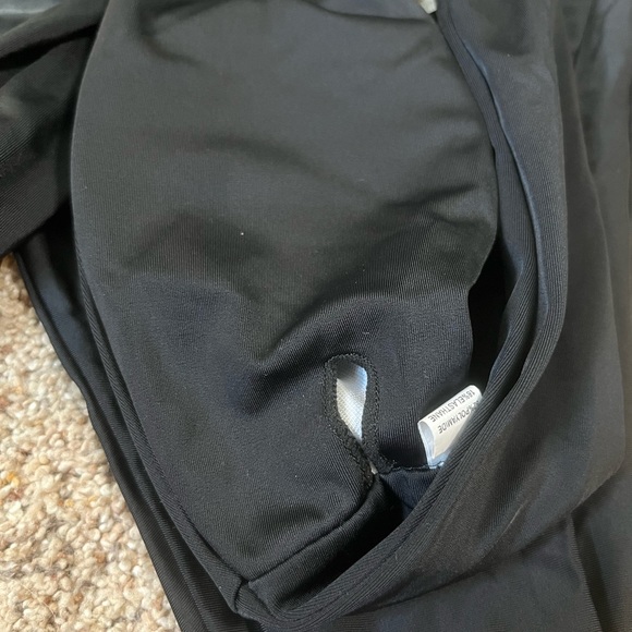 One Shoulder Bandeau Bikini Set - Picture 4 of 4